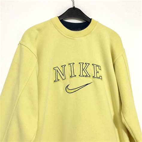 vintage Nike sweatshirts for women